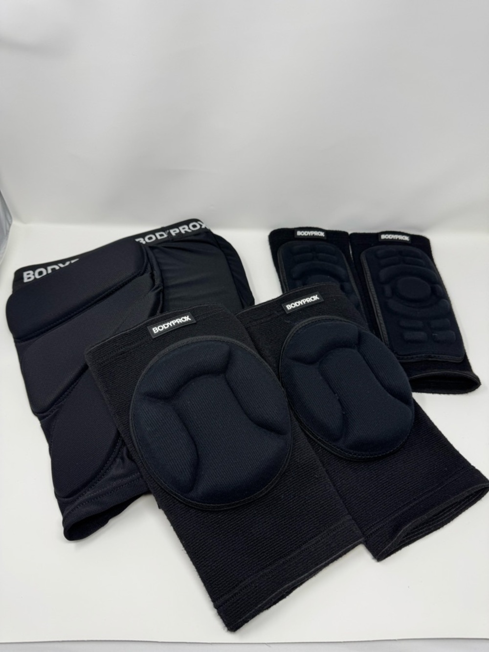 Bodyprox Black Protective Knee and Elbow Pads Set